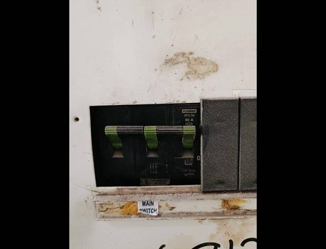 INDUSTRIAL PROPERTY TO RENT IN HALFWAY HOUSE